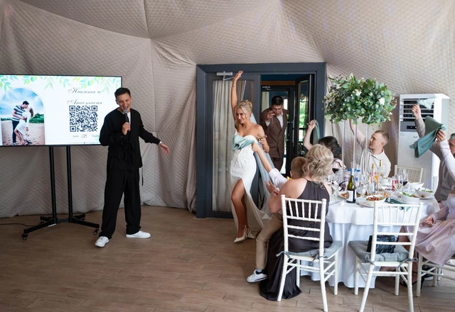 Ведущий Владислав Поздеев - фото 7