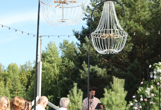 Ведущий Владислав Поздеев - фото 2