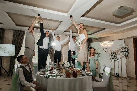 Ведущий Бондаренко Максим - фото 18