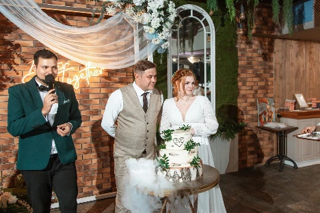 Ведущий Бондаренко Максим - фото 7