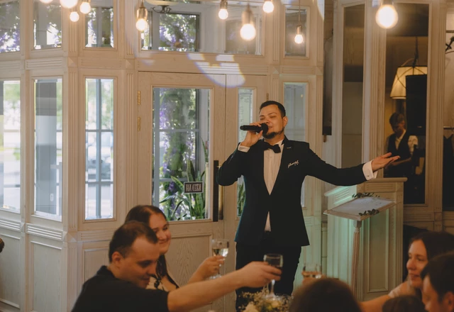 Ведущий Бондаренко Максим - слайд 17