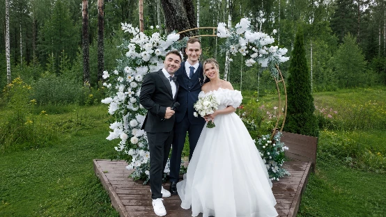 Ведущий Илья Козырь - фото 2