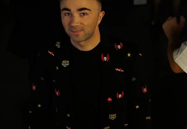 Ведущий Илья Козырь - слайд 20