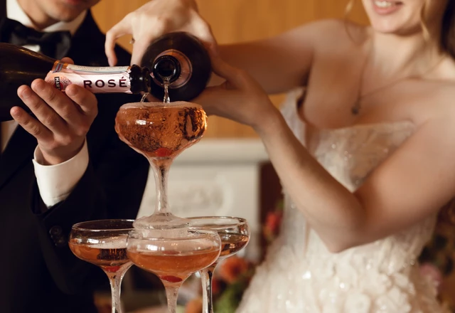 Ведущая Наталья Бойчук | Ксения и Владимир - фото 379