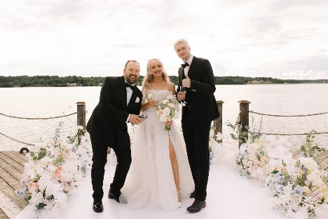 Ведущий Михаил Жигалов - фото 19