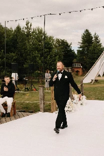 Ведущий Михаил Жигалов - фото 10