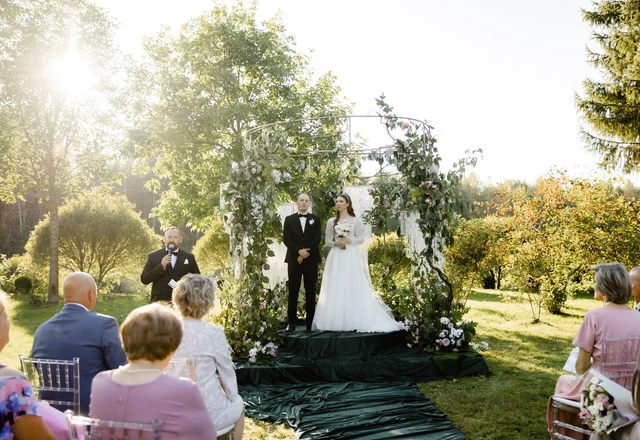 Ведущий Михаил Жигалов - слайд 17