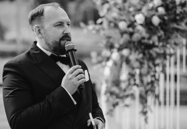 Ведущий Михаил Жигалов - слайд 4