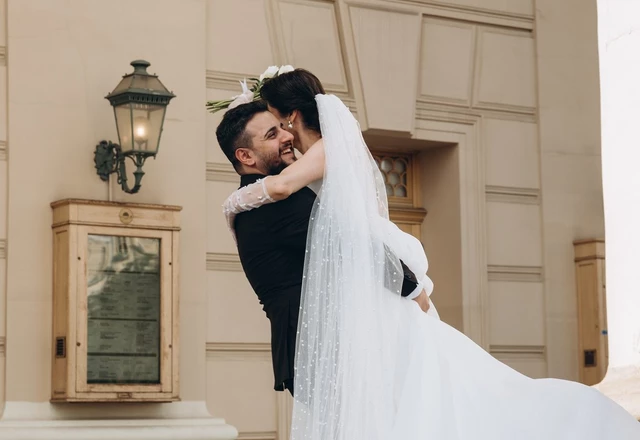 Гладков Сергей  | Сергей и Полина у Большого театра