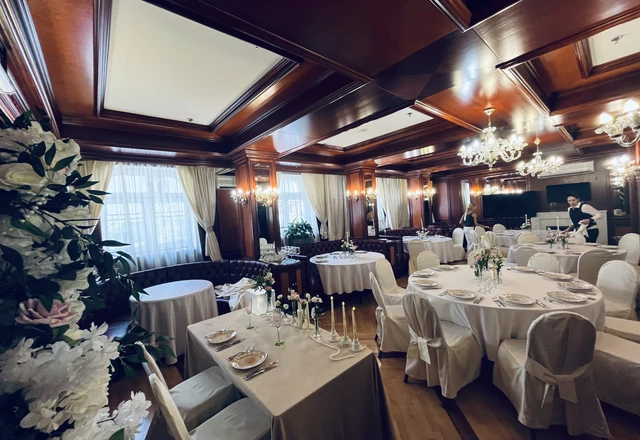 Ресторан «Айхал» Банкетный зал ресторана - фото 8