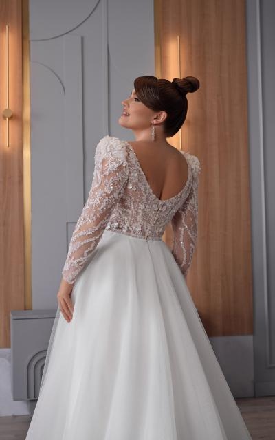 Кружевные свадебные платья в СПб: широкий выбор моделей с кружевом