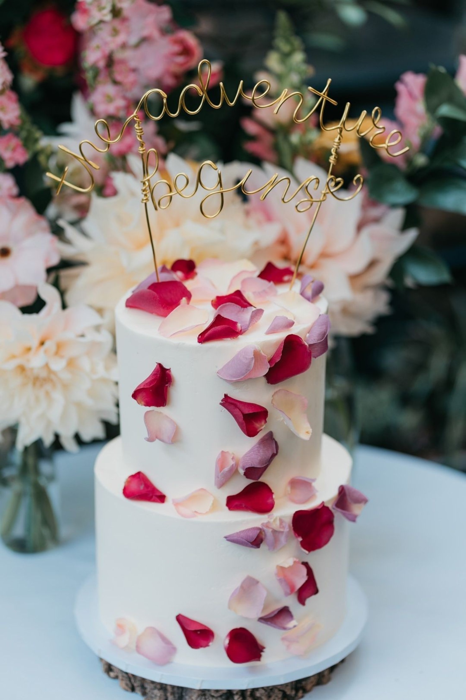 Как оформить торт на годовщину свадьбы?