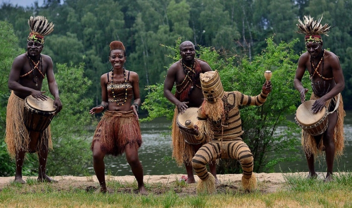 Африканская Шоу − группа 'Килиманджаро'